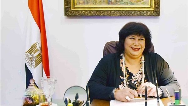  الدكتورة إيناس عبد