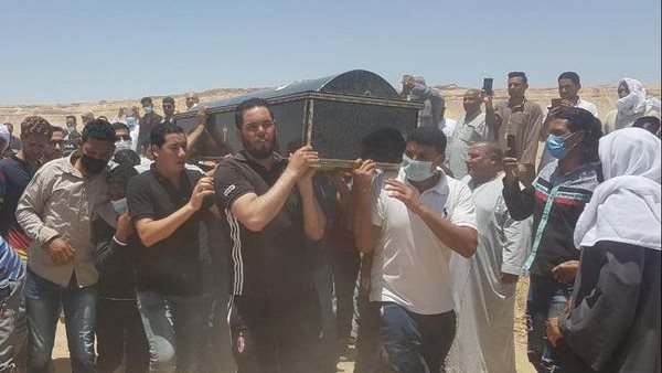 جانب من مراسم الجنازة