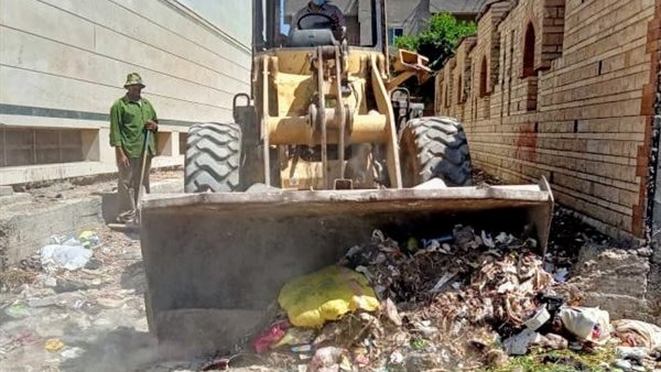 جانب من اعمال رفع