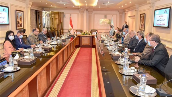 خلال توقيع البروتوكول