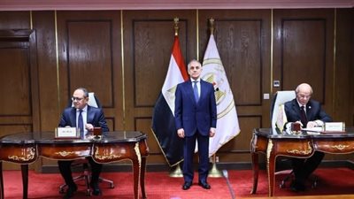 توقيع بروتوكولات تعاون