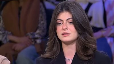 الفنانة تارا عبود 