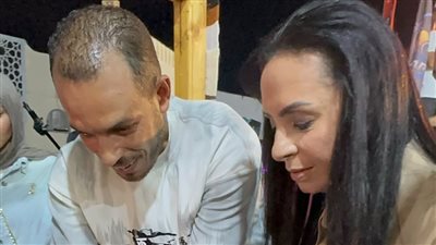 الدكتورة مايا مرسي    