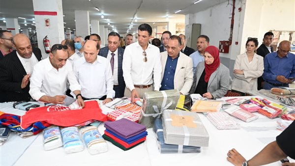 المهندس خالد هاشم وزير الصناعة    