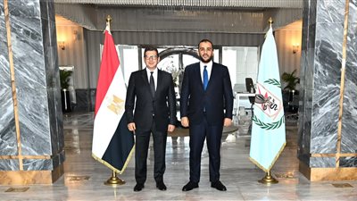 الوزير حسن رشاد رئيس المخابرات العامة     