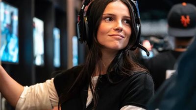 إندي نافاريت تخطف الأضواء في مؤتمر Call of Duty بنيويورك    