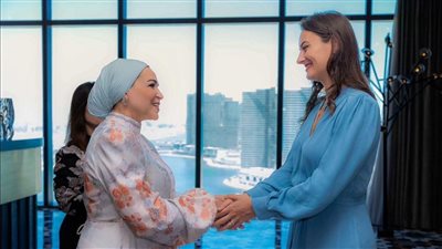 السيدة انتصار السيسي تستقبل السيدة الأولى للجبل الأسود    