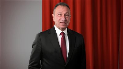 رئيس النادي الأهلي