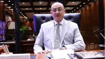  المحامي الشهير عصام البطاوي    