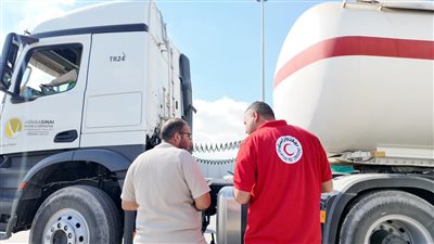 الهلال الأحمر المصري يطلق القافلة الـ243 «زاد العزة»    