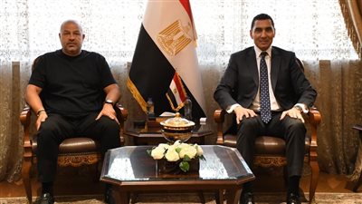 وزير الشباب والرياضة يهنئ أحمد دياب بفوزه في انتخابات مجلس إ