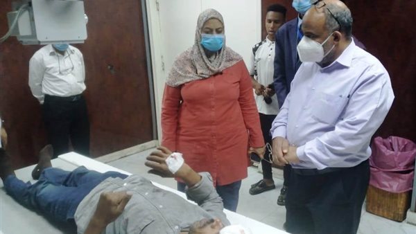 أحد المصابين في المستشفى