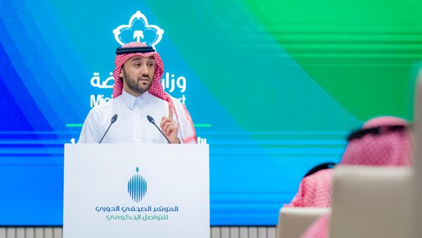  الأمير عبدالعزيز