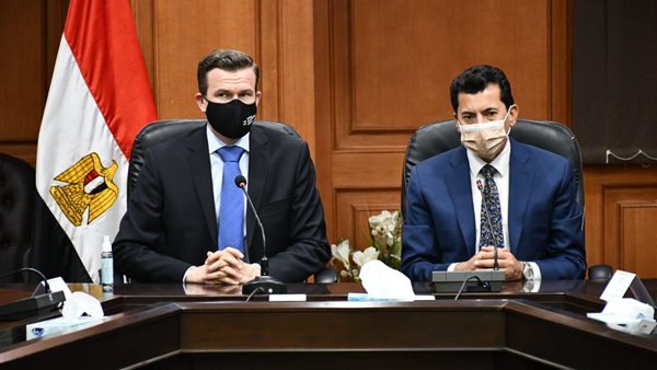 جانب من اللقاء