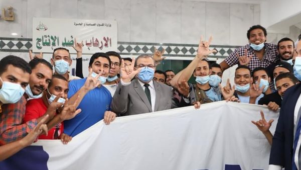 وزير القوى العاملة