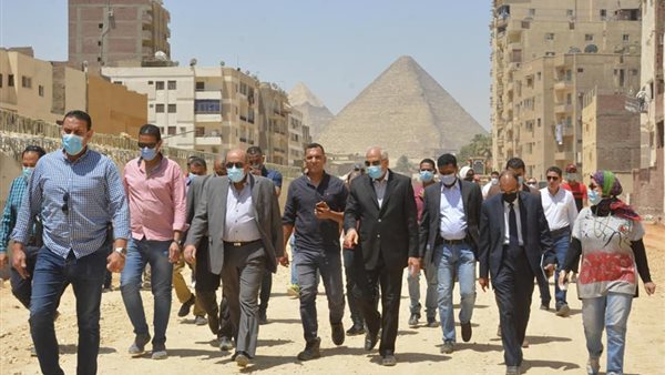 محافظ الجيزة خلال