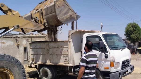 جانب من اعمال رفع