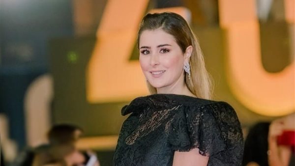 عائشة بن أحمد 