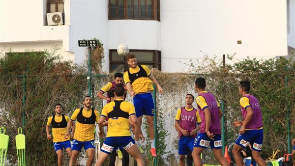 جانب من تدريبات الاسماعيلي