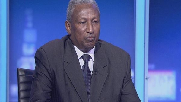 الدكتور احمد المفتى