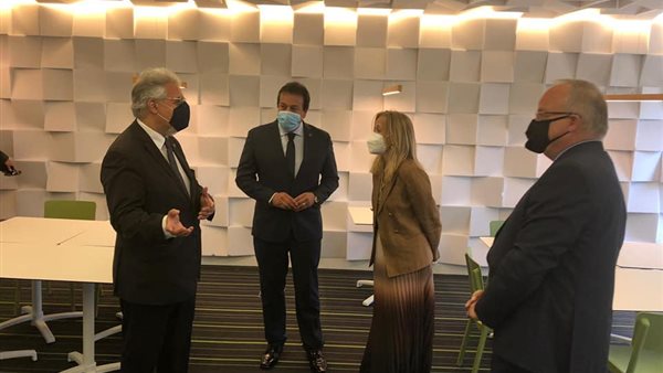 زيارة وزير التعليم