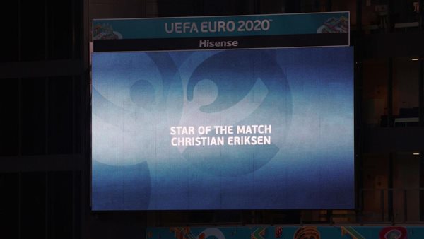 إريكسن يفوز بجائزة