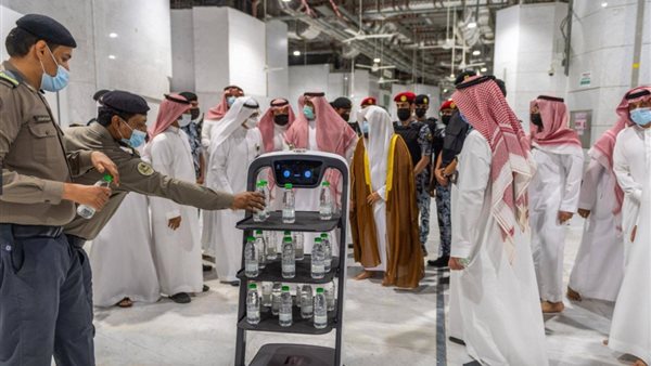 روبوت ذكى لتوزيع