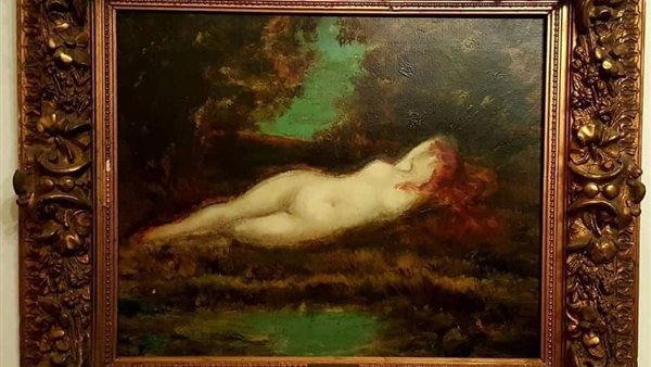 أحد لوحات شقة الزمالك