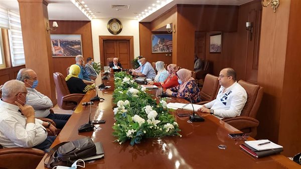 محافظ بورسعيد خلال