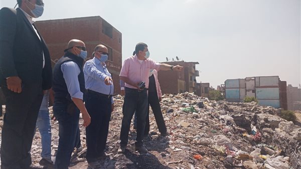 محافظ القاهرة خلال