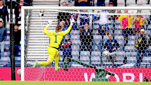 حارس اسكتلندا فشل