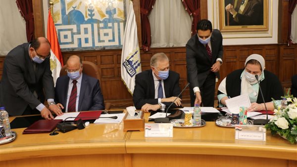 جانب من مراسم التوقيع