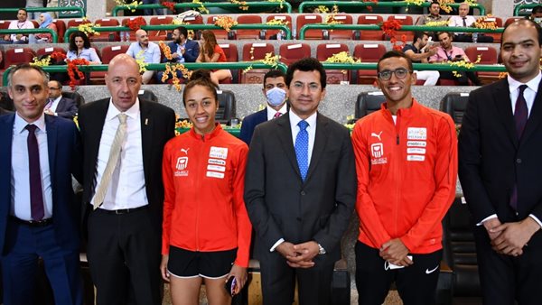 وزير الرياضة