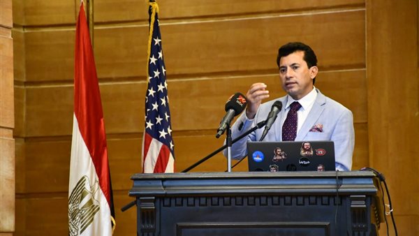 أشرف صبحي وزير الرياضة