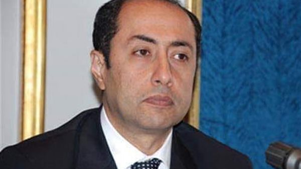  السفير حسام زكي