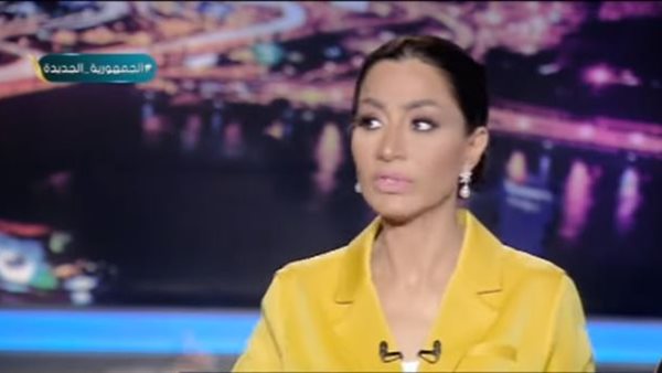 الاعلامية بسمة وهبى