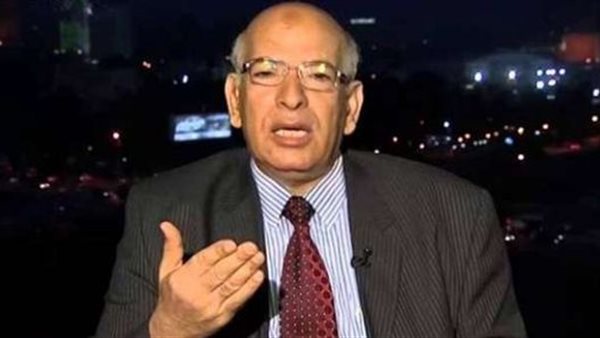  الكاتب الصحفي