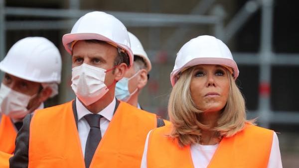 الرئيس الفرنسى وزوجته