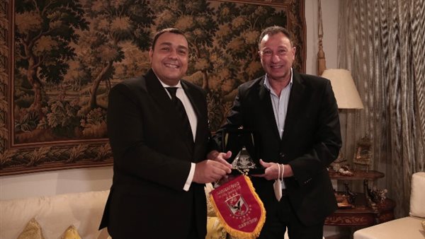 الخطيب وسفير مصر