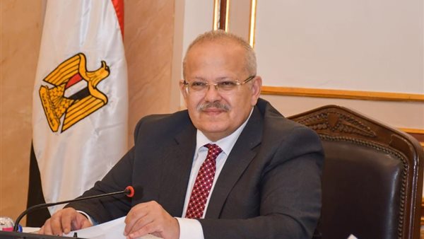 رئيس جامعة القاهرة