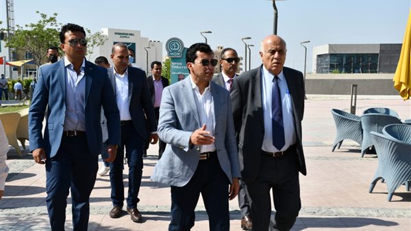 وزير الرياضة ونظيره