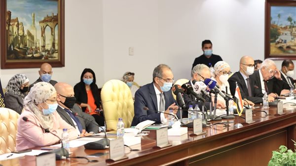 جانب من المباحثات