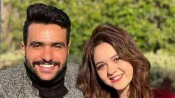 الشاب وخطيبته 