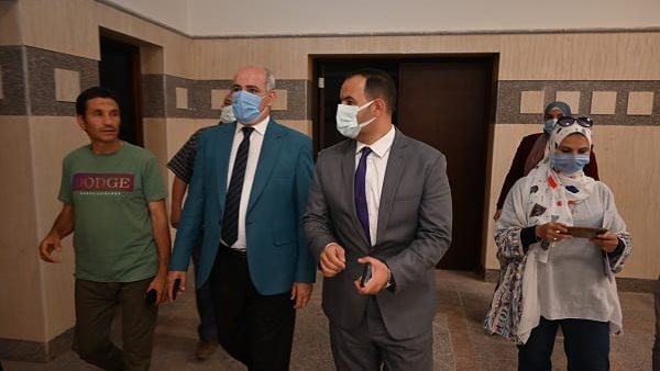 رئيس جامعة الفيوم