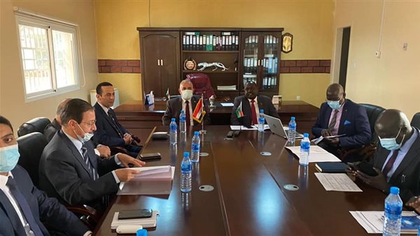 جانب من لقاءات وزير