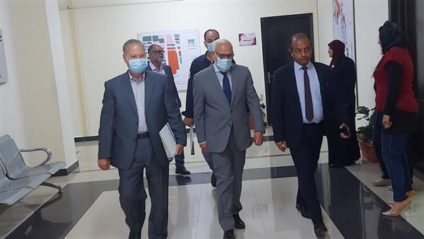 محافظ بورسعيد خلال