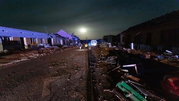 اعصار التشيك