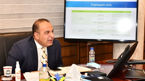 جانب من الحلقة النقاشية