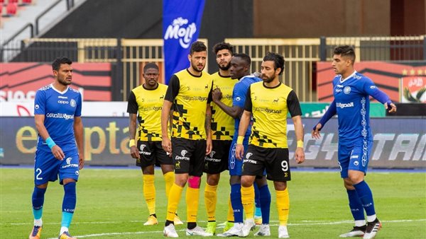 جانب من مباراة الدور