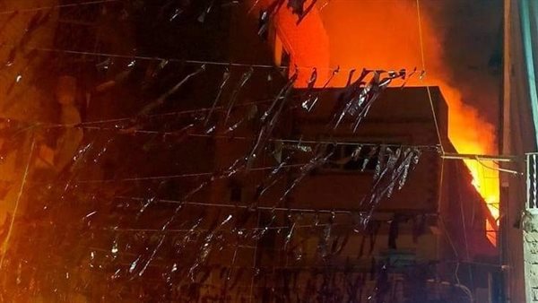 جانب من الحريق